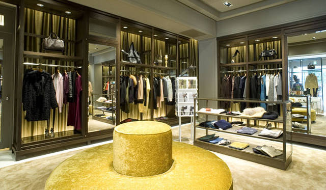 <strong>DESIGNWORKS｜デザインワークス</strong>　「デザインワークス コンセプトストア青山店」　1階ウイメンズフロア