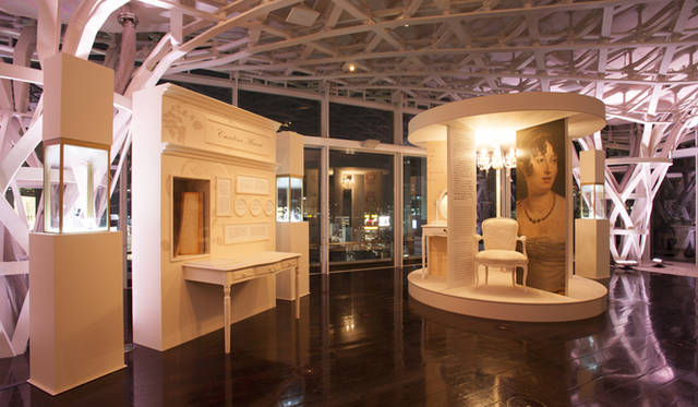 <strong>BREGUET│ブレゲ</strong><br />王妃カロリーヌ・ミュラの展示スペース