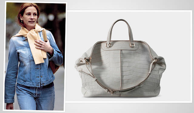 　（左）ジュリア・ロバーツ＆ミキバッグ ロデオ　（右）ミキバッグ[W38×H33×D15cm] 404万2500円