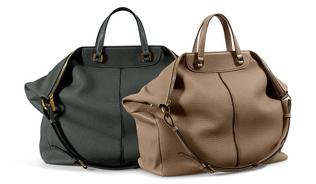 　左からミキバッグ[W42×H40×D19cm]　ともに20万8950円