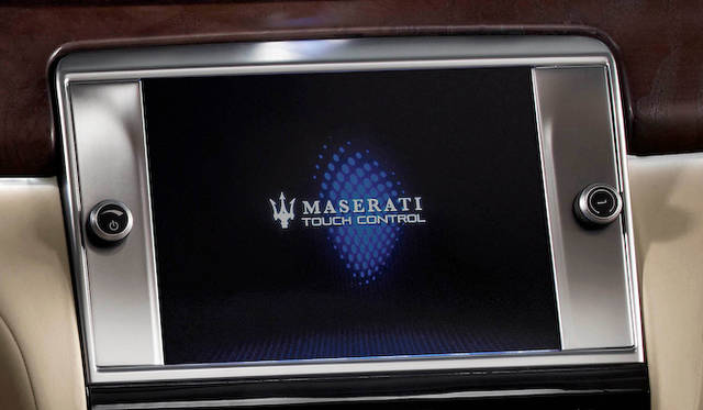 <strong>Maserati Quattroporte｜マセラティ クアトロポルテ</strong>