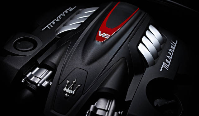 <strong>Maserati Quattroporte｜マセラティ クアトロポルテ</strong>