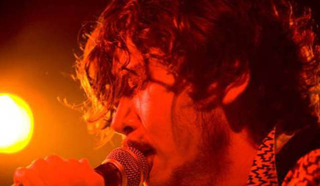 <strong>EVENT｜多彩な出演者が野外で朗読パフォーマンス　 「読書のフェス」開催</strong>　菅原敏（詩人）