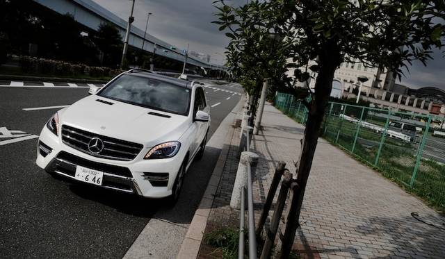 <strong>Mecedes-Benz M Class ML350 4MATIC BlueEFFICIENCY｜<br />メルセデス・ベンツ Mクラス  ML350 4マチック ブルー エフィシエンシー</strong>