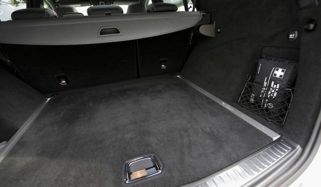 <strong>Mecedes-Benz M Class ML350 4MATIC BlueEFFICIENCY｜<br />メルセデス・ベンツ Mクラス  ML350 4マチック ブルー エフィシエンシー</strong>