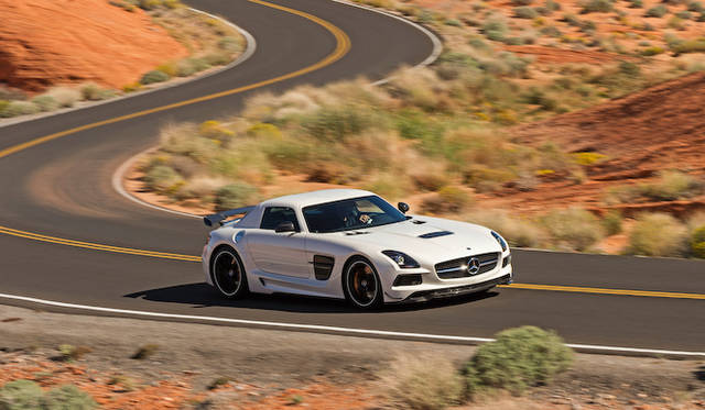 <strong>Mercdedes-Benz SLS AMG Coupe Black Series｜メルセデス・ベンツ SLS AMG クーペ ブラックシリーズ</strong>
