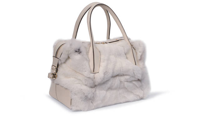 <strong>TOD’S｜トッズ</strong>　クリスマス限定「ディーバッグ」[W32×H22×D15cm]　26万8800円