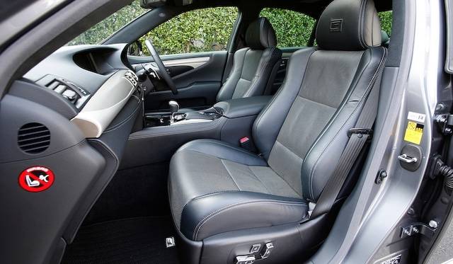 <strong>Lexus LS 600h F Sport｜レクサス LS 600h F スポーツ</strong>