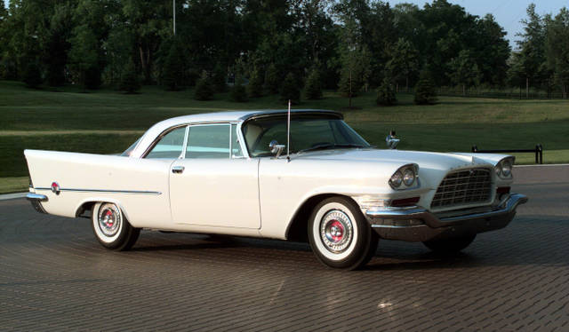 <strong>Chrysler 300C（1957）｜クライスラー 300C（1957年）</strong>