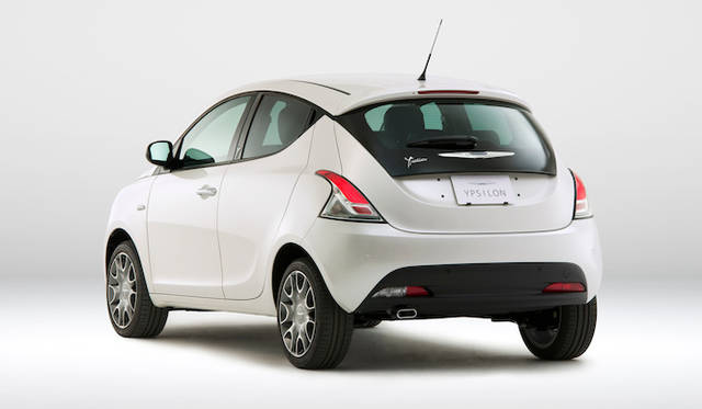 <strong>Chrysler Ypsilon｜クライスラー イプシロン</strong>