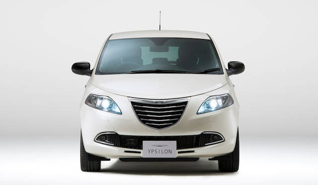 <strong>Chrysler Ypsilon｜クライスラー イプシロン</strong>