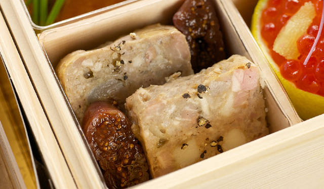 <strong>en.terrible│アンテリブル</strong>　「田舎風パテ」