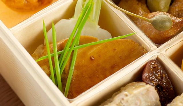 <strong>en.terrible│アンテリブル</strong>　「フォアグラのたまり醤油漬け」