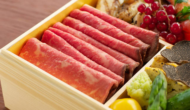 <strong>en.terrible│アンテリブル</strong>　「北海道産十勝ハーブ牛のローストビーフ」