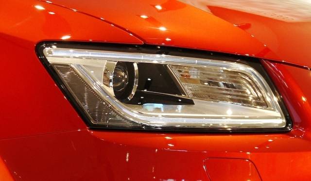 <strong>Audi Q5｜アウディ Q5</strong>