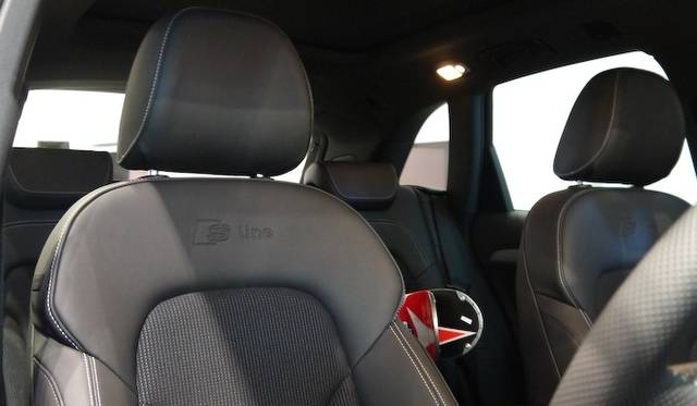 <strong>Audi Q5｜アウディ Q5</strong>