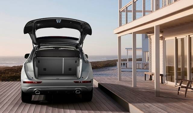 <strong>Audi Q5｜アウディ Q5</strong>