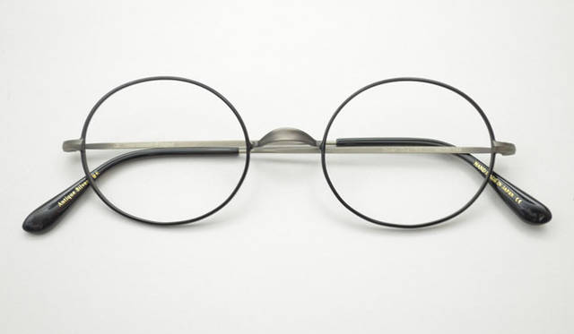 <strong>Continuer｜コンティニュエ</strong>　「Continuer 10th ANNIVERSARY FAIR」　Oliver Goldsmith別注　「Oliver OVAL」3万450円