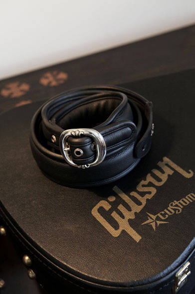 <strong>CHROME HEARTS｜クロムハーツ</strong>　ギターストラップ21万円（クロムハーツ）