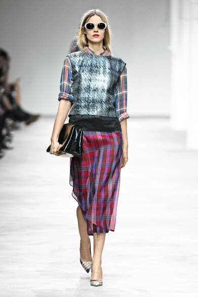 <strong>DRIES VAN NOTEN｜ドリス ヴァン ノッテン</strong>　2013年春夏コレクション