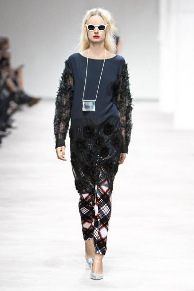 <strong>DRIES VAN NOTEN｜ドリス ヴァン ノッテン</strong>　2013年春夏コレクション