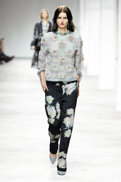 <strong>DRIES VAN NOTEN｜ドリス ヴァン ノッテン</strong>　2013年春夏コレクション