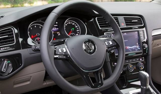 <strong>Volkswagen Golf 1.4 TSI｜フォルクスワーゲン ゴルフ 1.4 TSI</strong>