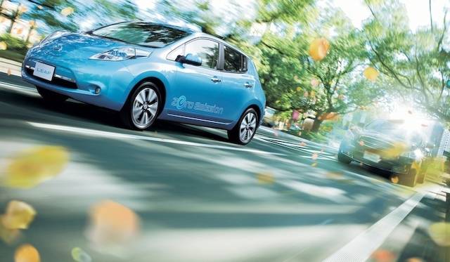 <strong>Nissan Leaf｜日産 リーフ</strong><br />