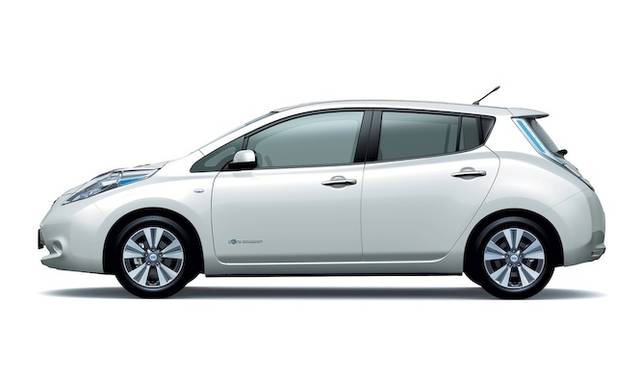 <strong>Nissan Leaf｜日産 リーフ</strong>　ブリリアントホワイトパール