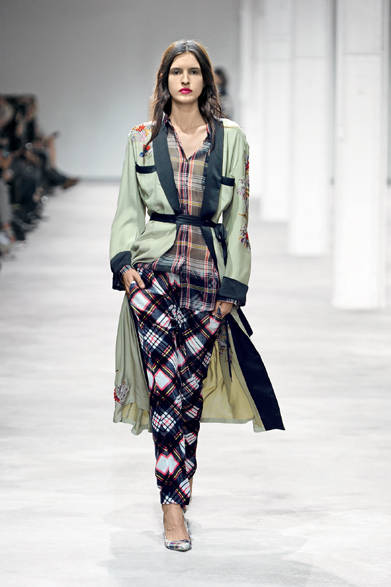  2013年春夏コレクション