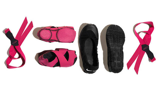 <strong>NIKE｜ナイキ</strong>　裸足より優れた感覚を！　ワークアウトを向上させる、あたらしいフットウェア「ナイキ スタジオ ラップ」