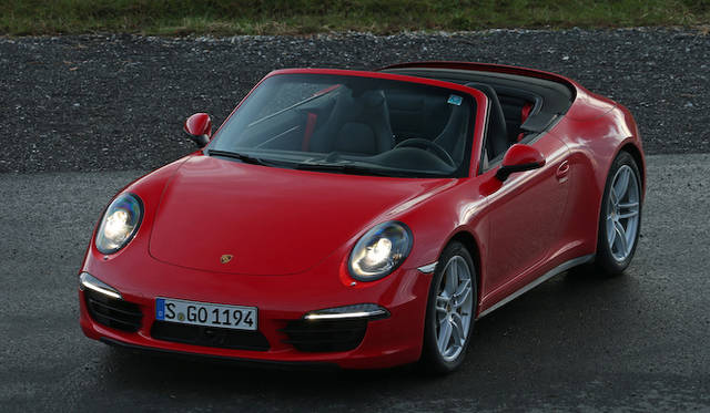 <strong>Porsche 911 Carrera 4 Cabriolet｜ポルシェ 911 カレラ4 カブリオレ</strong>