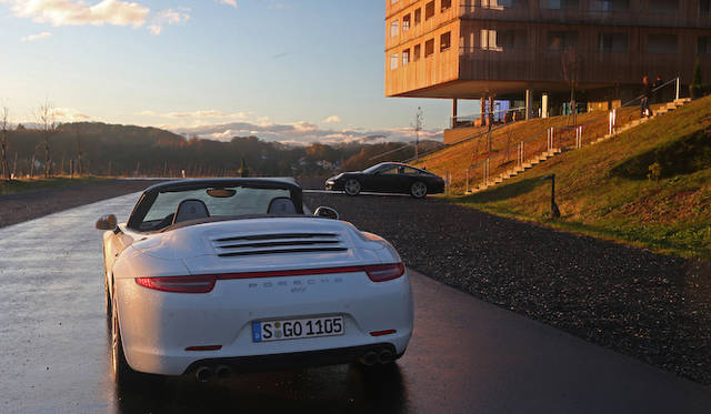 <strong>Porsche 911 Carrera 4S Cabriolet｜ポルシェ 911 カレラ4S カブリオレ</strong>