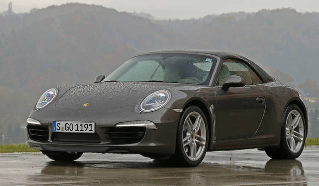 <strong>Porsche 911 Carrera 4S Cabriolet｜ポルシェ 911 カレラ4S カブリオレ</strong>
