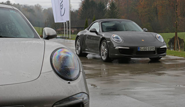 <strong>Porsche 911 Carrera 4S Cabriolet｜ポルシェ 911 カレラ4S カブリオレ</strong>