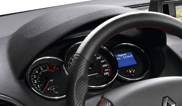 <strong>Renault Megane Estate GT220｜ルノー メガーヌ エステート GT220</strong>