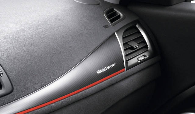 <strong>Renault Megane Estate GT220｜ルノー メガーヌ エステート GT220</strong>