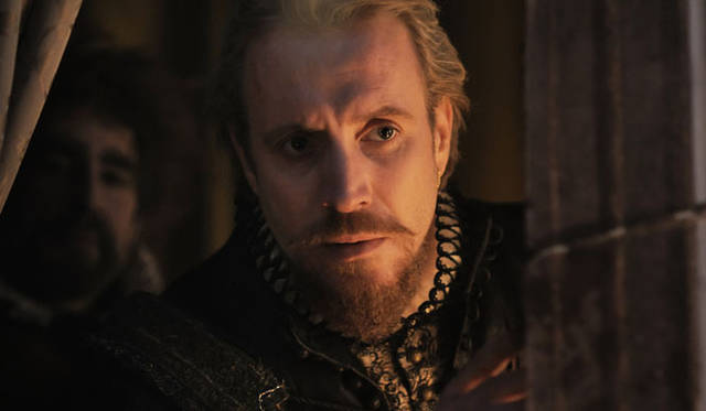 <strong>MOVIE｜文学史上最大の謎“シェイクスピア別人説”を描く 『もうひとりのシェイクスピア』 </strong>　©2011 Columbia Pictures Industries, Inc. and Beverly Blvd LLC All Rights Reserved 