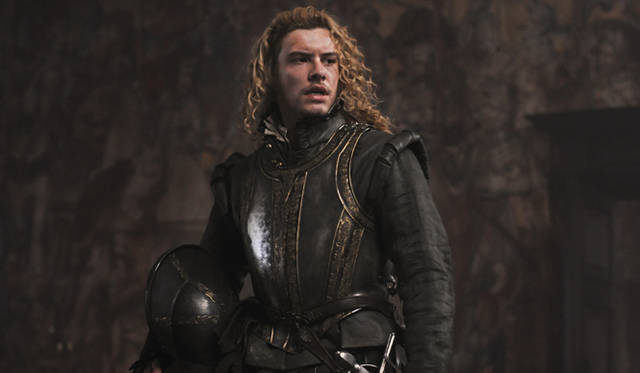 <strong>MOVIE｜文学史上最大の謎“シェイクスピア別人説”を描く 『もうひとりのシェイクスピア』 </strong>　©2011 Columbia Pictures Industries, Inc. and Beverly Blvd LLC All Rights Reserved 