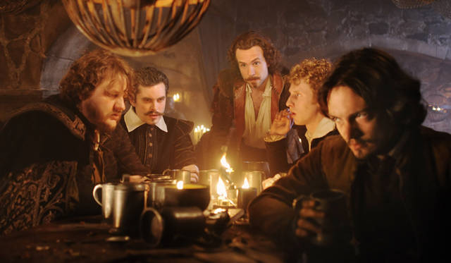 <strong>MOVIE｜文学史上最大の謎“シェイクスピア別人説”を描く 『もうひとりのシェイクスピア』 </strong>　©2011 Columbia Pictures Industries, Inc. and Beverly Blvd LLC All Rights Reserved 