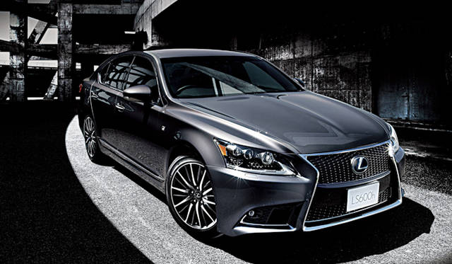 <strong>Lexus LS600h｜レクサス LS600h</strong>