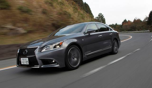 <strong>Lexus LS600h F Sport｜レクサス LS600h F スポーツ</strong>