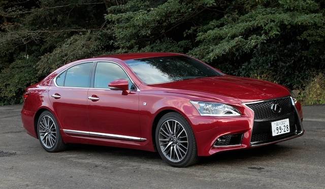 <strong>Lexus LS460 F Sport｜レクサス LS460 F スポーツ</strong>