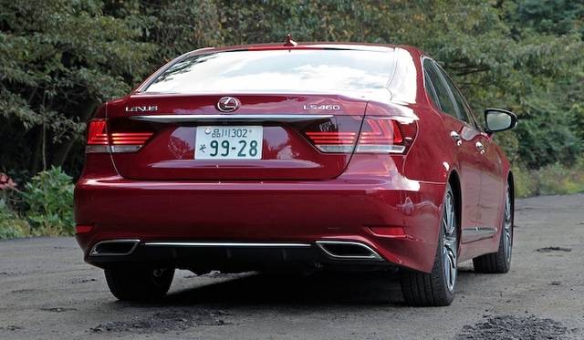 <strong>Lexus LS460 F Sport｜レクサス LS460 F スポーツ</strong>