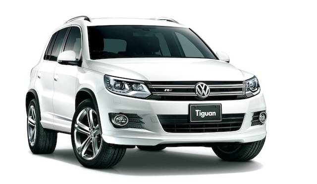 <strong>Volkswagen Tiguan TSI BlueMotion Technology R-Line Package│<br />フォルクスワーゲン ティグアン TSIブルーモーションテクノロジー Rラインパッケージ</strong><br />「R-Line Package」には、専用のエアロバンパーや18インチアルミニウムホイール、スポーツサスペンションなどが装着される