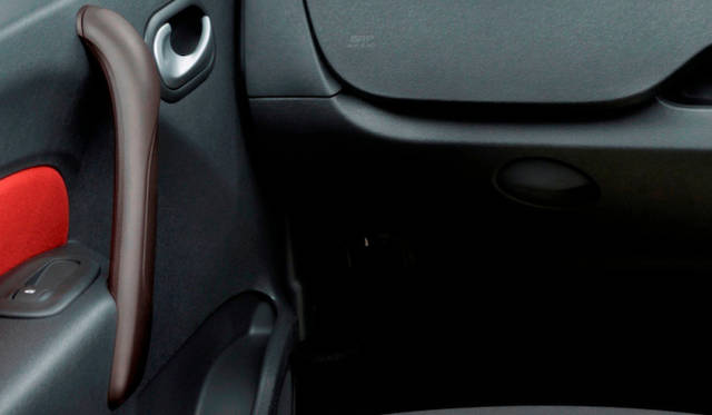 <strong>Renault Kangoo Chocolat｜ルノー カングー ショコラ</strong>