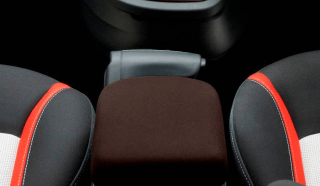 <strong>Renault Kangoo Chocolat｜ルノー カングー ショコラ</strong>