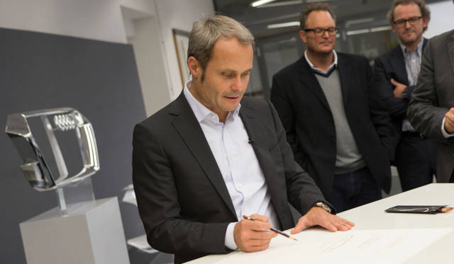 <strong>Audi Concept Design Studio｜アウディ コンセプト デザイン スタジオ</strong><br />アウディ デザインを統括するウォルフガンク・エッガー（Wolfgang Egger）