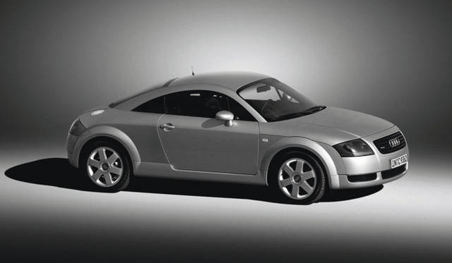 <strong>Audi TT｜アウディ TT</strong><br />1998年にデビューした初代TT