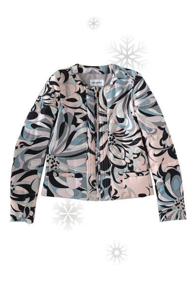 EMILIO PUCCI｜エミリオ・プッチ<br /><br />エミリオ・プッチを象徴するプリントが目を引く。ずっと着継いでいけそうな、タイムレスな魅力があるのもうれしい。<br /><br />ダウンジャケット <br />13万6500円<br /><br />エミリオ・プッチ カンパニー<br />Tel. 03-5410-8992